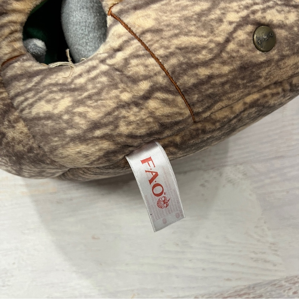 FAO Schwarz Dinosaurs Stuffed Animals with Plush Mountain Cave Carry Bag 7 Dinos - Picture 2 of 14